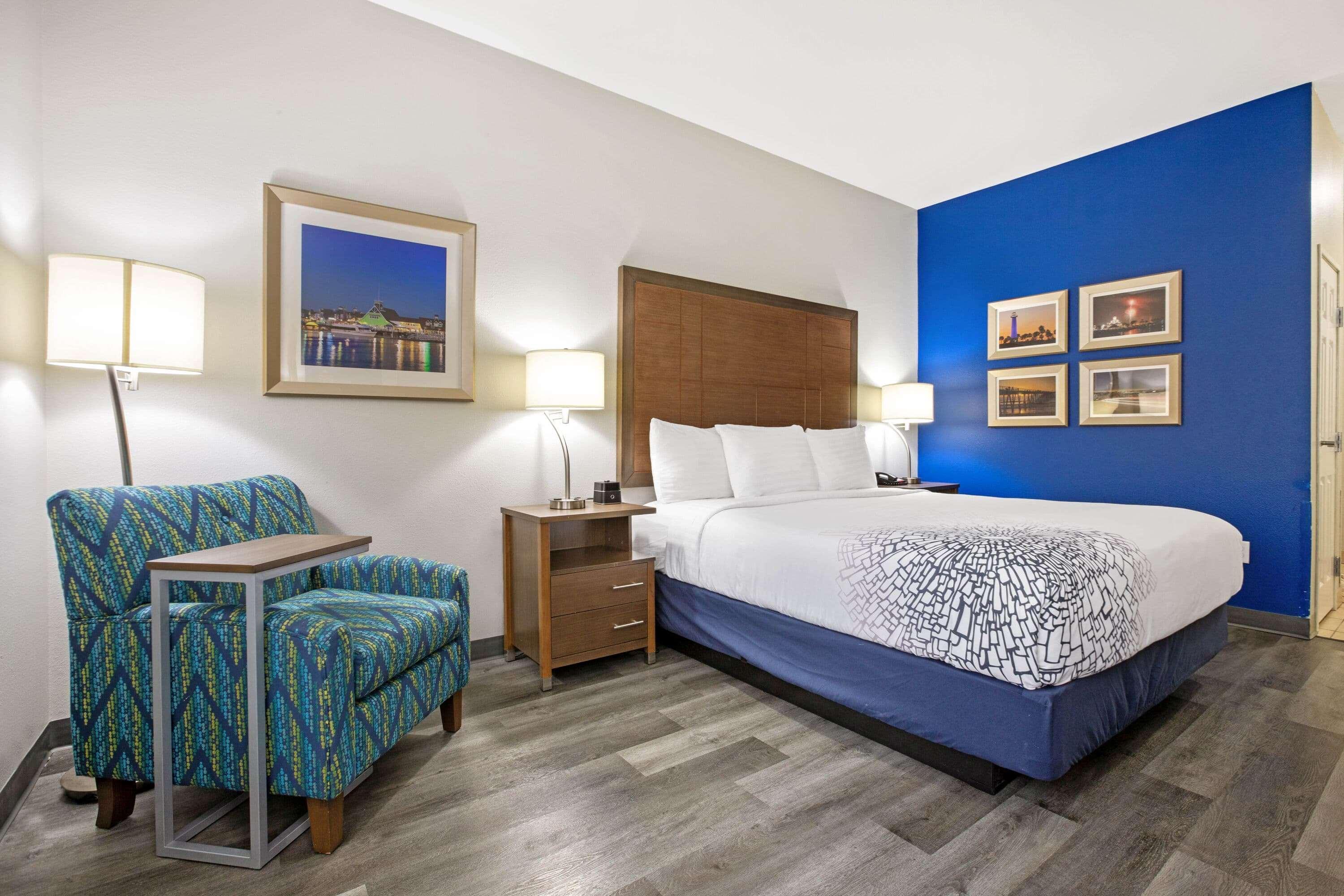 La Quinta By Wyndham Ne Long Beach/Cypress Hawaiian Gardens Экстерьер фото