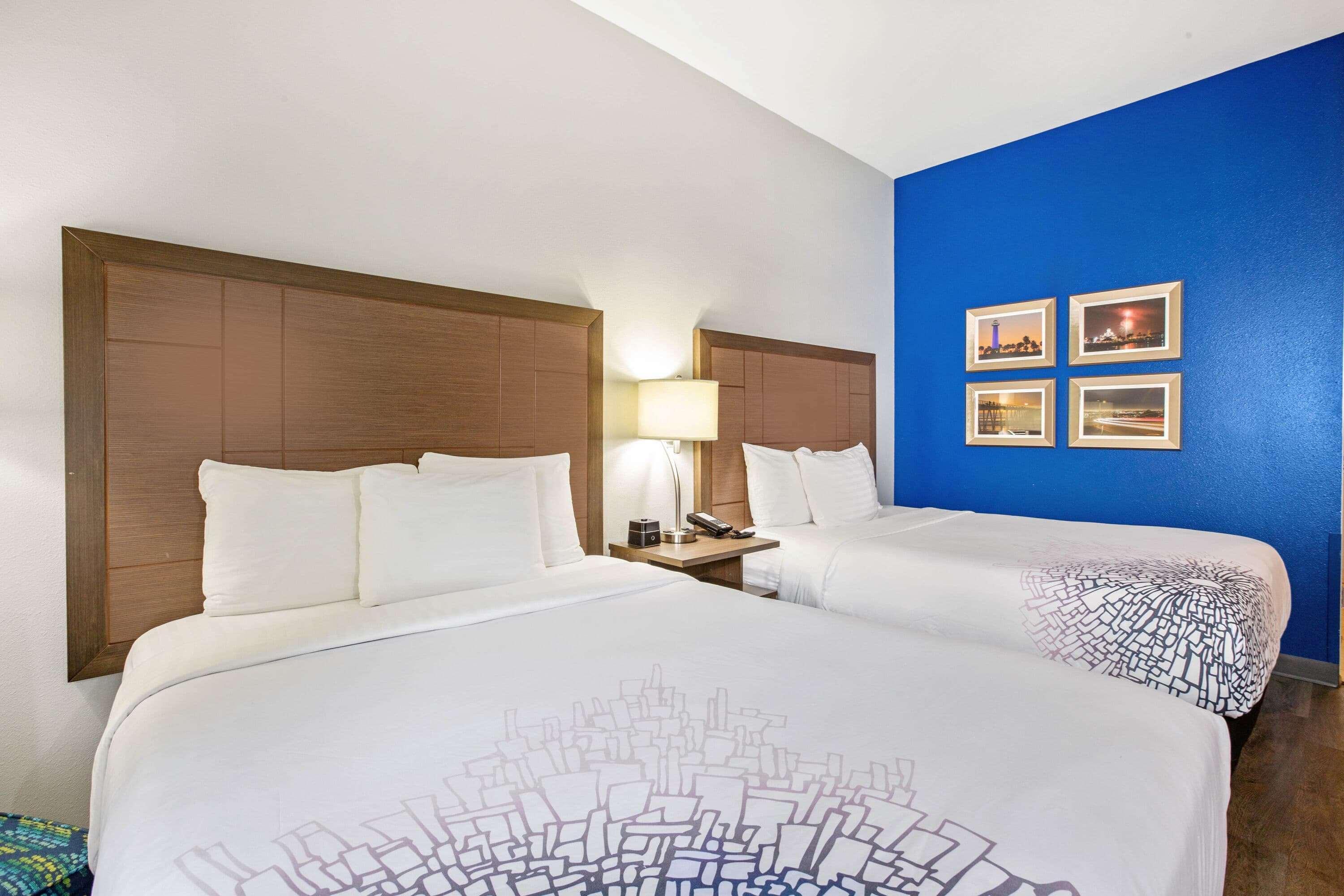 La Quinta By Wyndham Ne Long Beach/Cypress Hawaiian Gardens Экстерьер фото