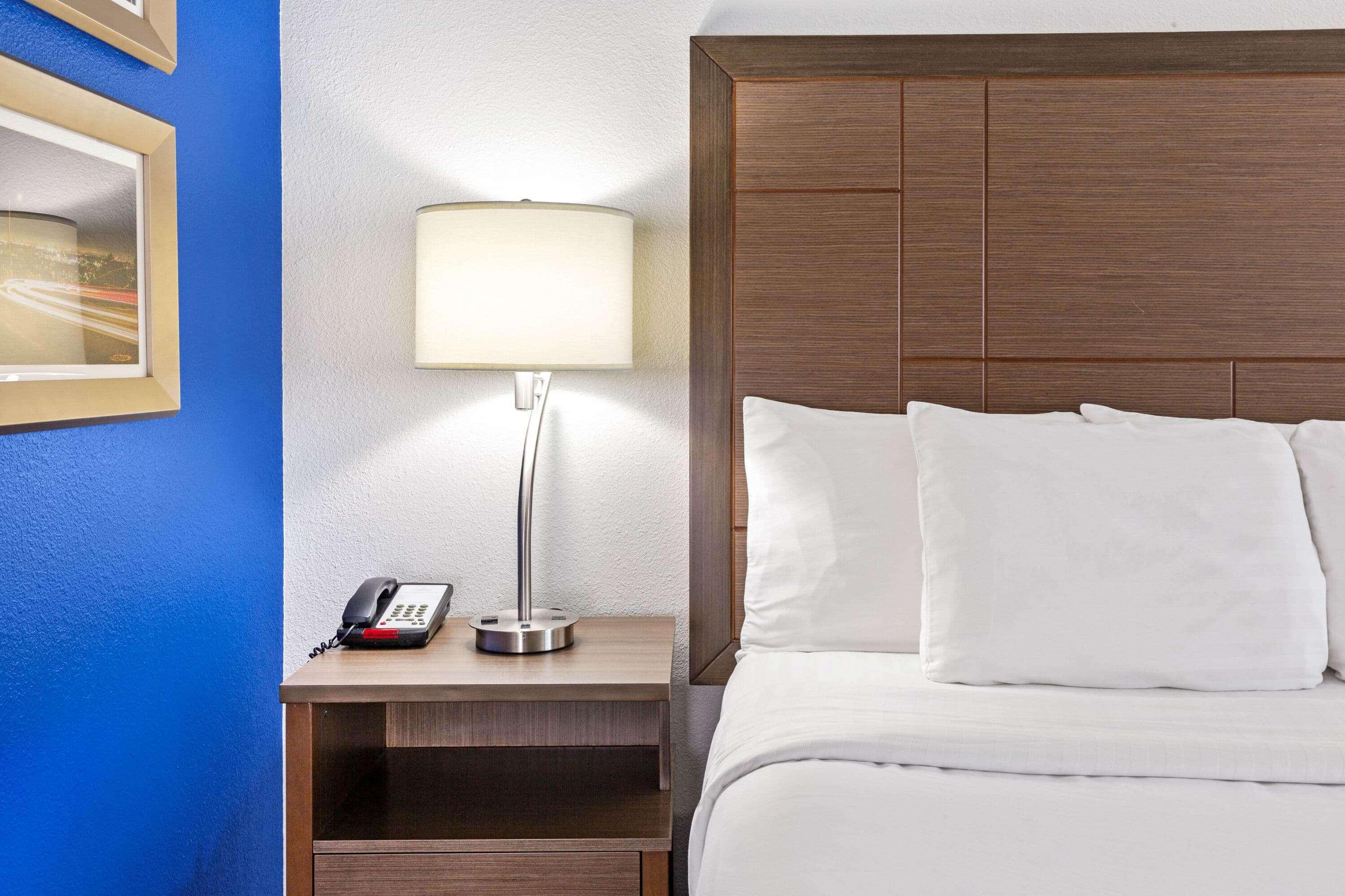 La Quinta By Wyndham Ne Long Beach/Cypress Hawaiian Gardens Экстерьер фото
