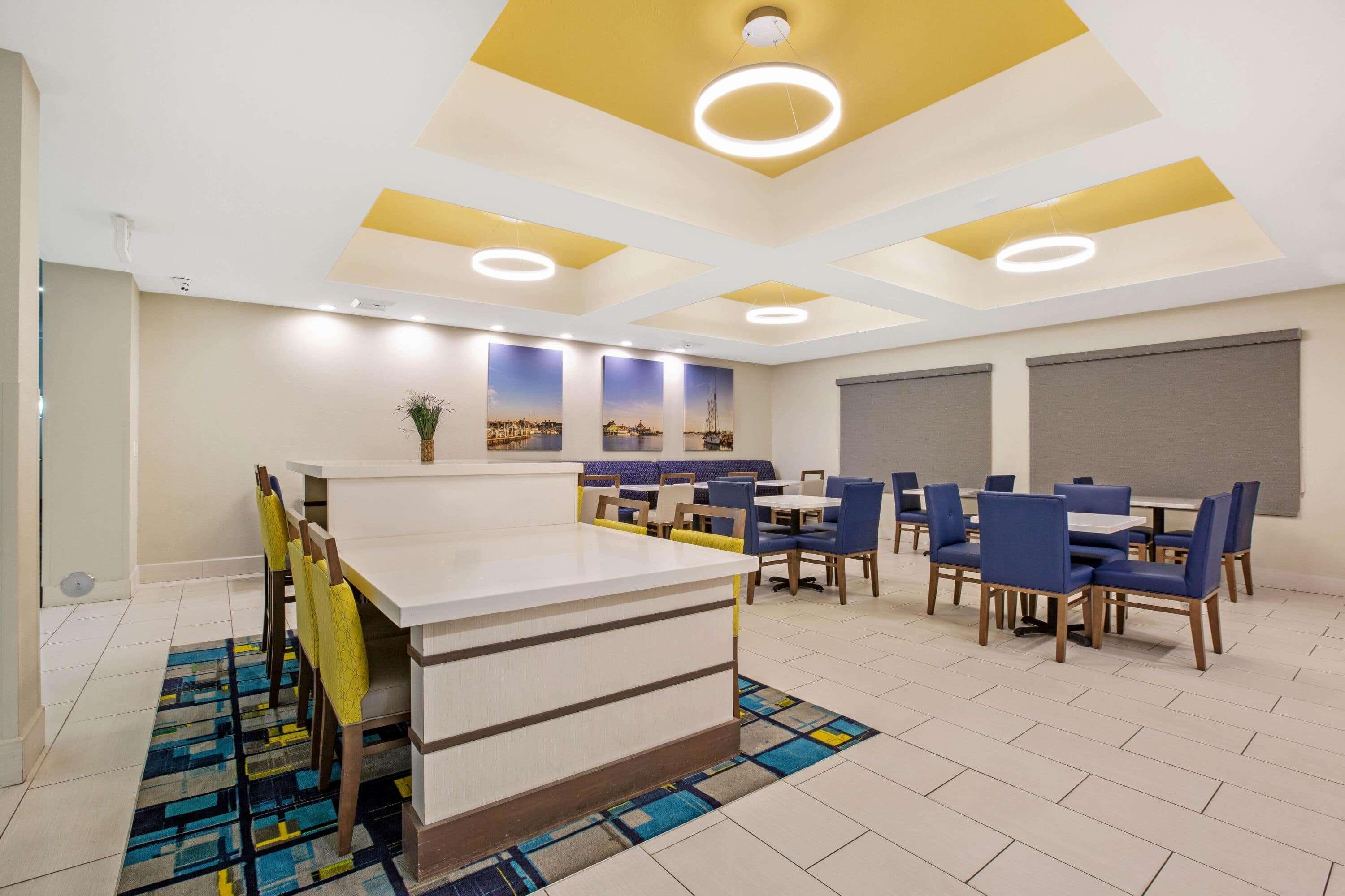 La Quinta By Wyndham Ne Long Beach/Cypress Hawaiian Gardens Экстерьер фото