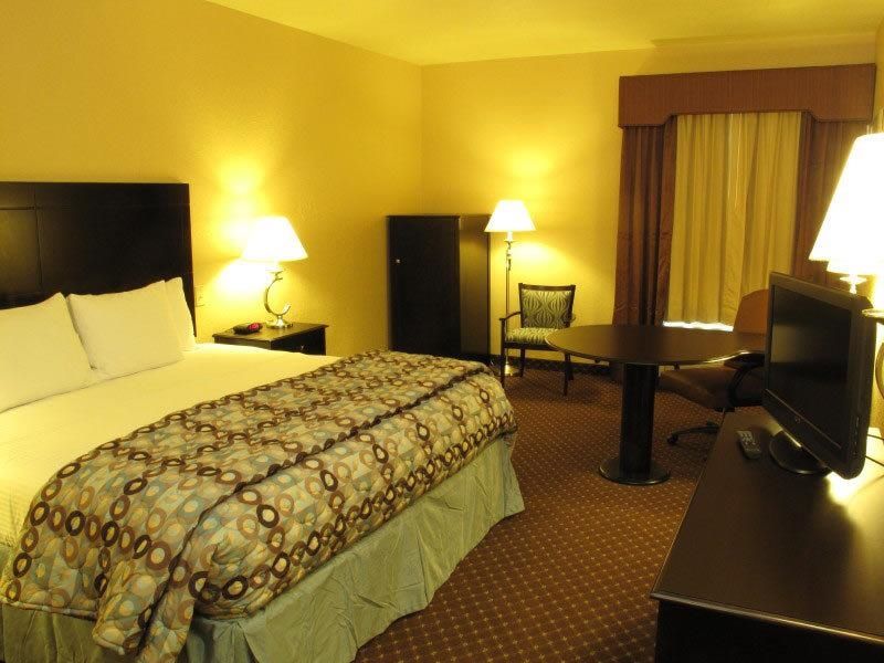 La Quinta By Wyndham Ne Long Beach/Cypress Hawaiian Gardens Номер фото