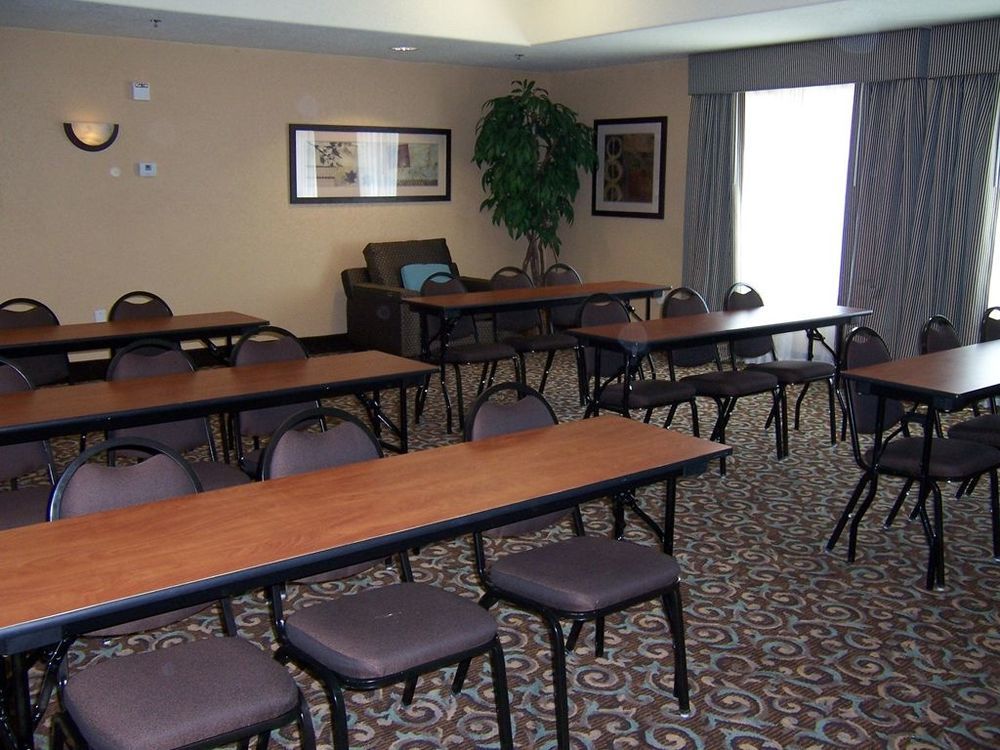 La Quinta By Wyndham Ne Long Beach/Cypress Hawaiian Gardens Удобства фото