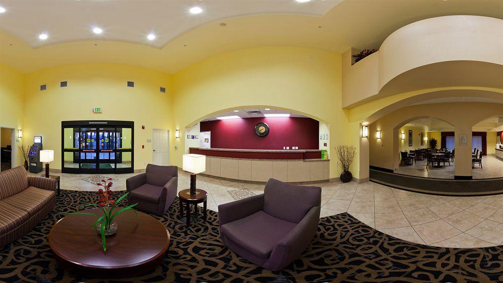 La Quinta By Wyndham Ne Long Beach/Cypress Hawaiian Gardens Экстерьер фото